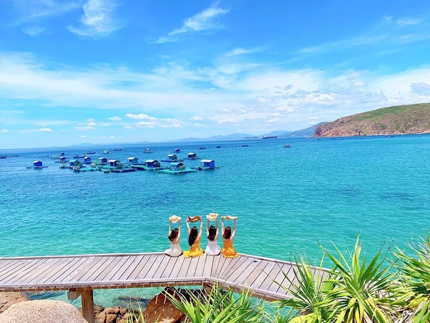 Thỏa Thuận Hợp Tác UBND Bình Định và Các Hãng Hàng Không