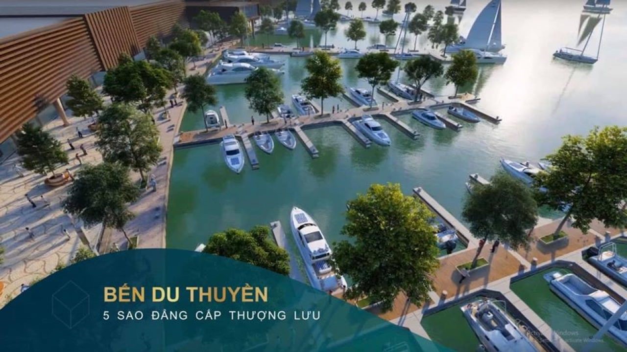 AQUA CITY